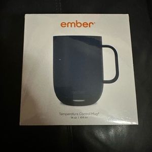 BNIB NAVY BLUE Ember 2 Bluetooth temperature controlled mug 14oz